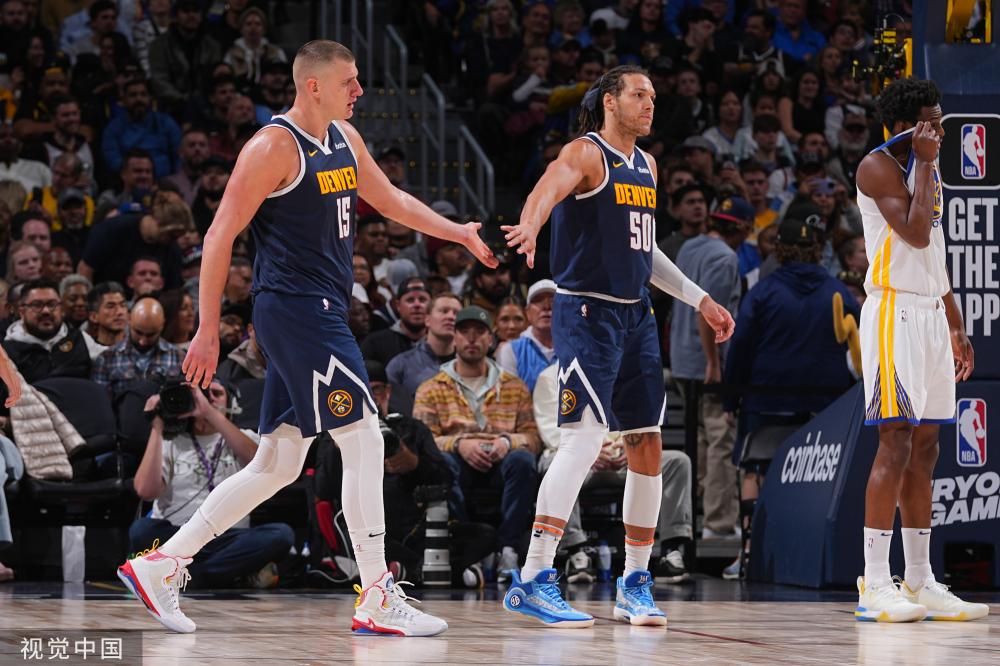 成了众人关 成了众人关