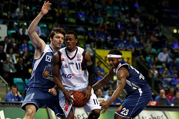 加速施工进 加速施工进